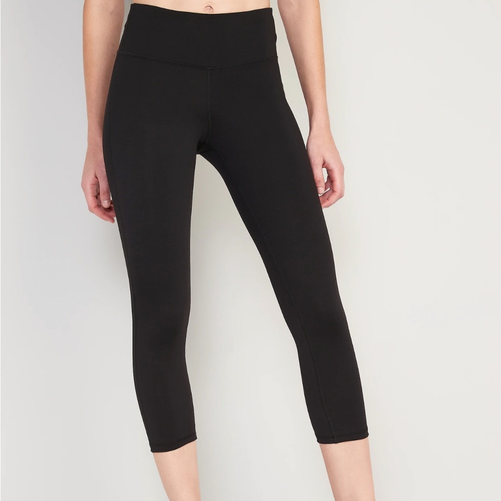 old navy cropped leggings black yoga pants